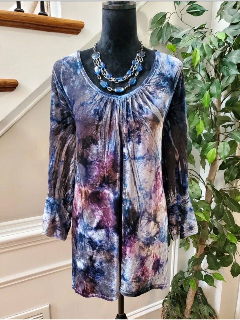 One World Velvet Tie Dye Lace Back Boho Blouse NWT Medium